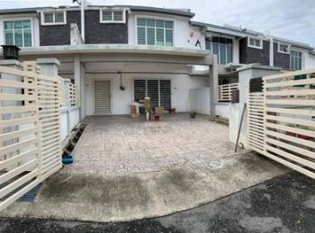 House at Taman Pelangi Semenyih 2, Semenyih, photo 1