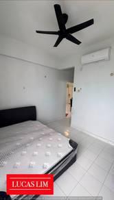 Kondominium di Eden Seaview, Batu Ferringhi, foto 3