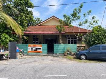Bungalow at SG.ISAP DAMAI, Kuantan, photo 1