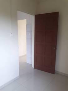 PKNS seksyen 24, Shah Alam的平层住宅，照片9