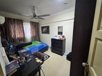 Flat PKNS Seksyen 24, Shah Alam的平层住宅，照片4