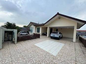 Bungalow at Kayangan Heights, Shah Alam, photo 4