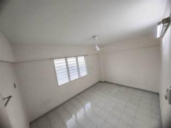 Apartment at Medan Tengku Block 1, Jelutong, photo 5