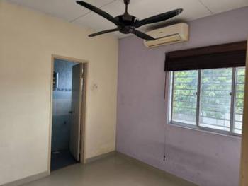 Townhouse at Taman Bukit Serdang, Seksyen 8, Seri Kembangan, photo 9