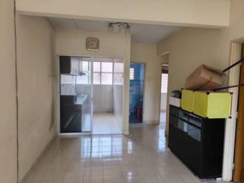 Townhouse at Taman Bukit Serdang, Seksyen 8, Seri Kembangan, photo 4