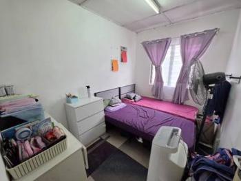 Flat at Gugusan Seroja, Kota Damansara, photo 7