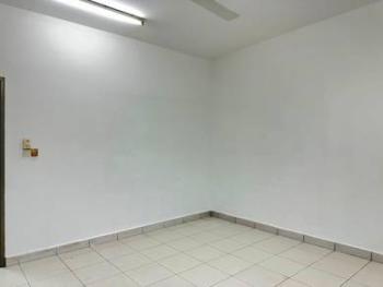 Rumah di Taman Nusa Bayu, Gelang Patah, foto 4