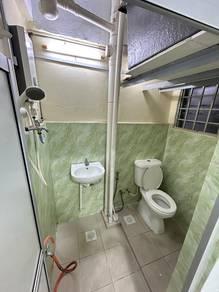 Bilik air – Pangsapuri di Temenggong Flat, Kulai, foto 7