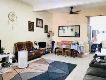 House at Taman Emas, Dengkil, photo 2