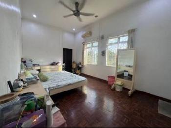 Banglo di Stulang Laut, Johor Bahru, foto 6