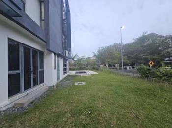 Photo #8
