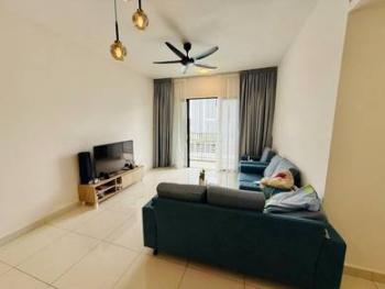 Vertu Resort, Batu Kawan的共管公寓，照片1