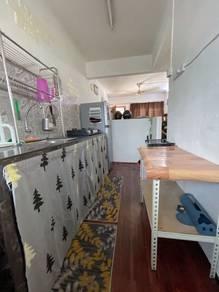 Flat at Sungai Batu (Blok 8), Teluk Kumbar, photo 8