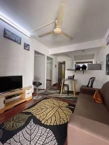 Flat at Sungai Batu (Blok 8), Teluk Kumbar, photo 5