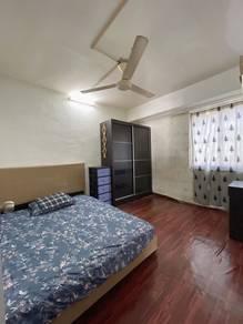 Flat at Sungai Batu (Blok 8), Teluk Kumbar, photo 6