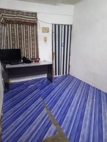 Sri Indah, Blok 5, Tingkat 2, Balik Pulau的平层住宅，照片2