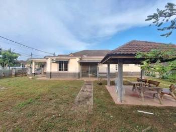 Bungalow at Sikamat, Sikamat, photo 5