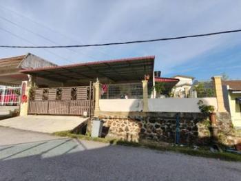 House at Taman Perdana, Port Dickson, photo 1