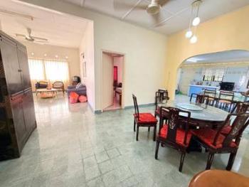 Bungalow at Taman Union, Klebang, photo 9