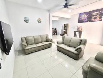 Rumah di Tabuan Jaya, Kuching, foto 2