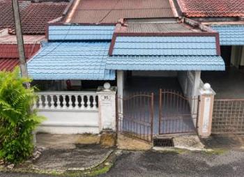 外观 – Taman Bukit Kepayang, Seremban的房屋，照片1