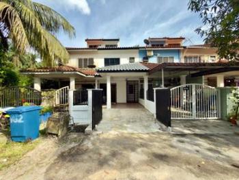 TAMAN VILLA HEIGHT, Kajang的房屋，照片1