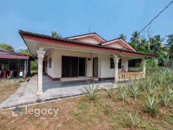 Kampung Serentang, Bidor的平房，照片2