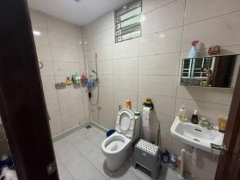 Lorong Lapangan Terbang, Kuching的平房，照片3