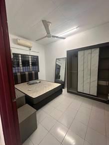 House at Taman Saujana Puchong, Puchong, photo 4