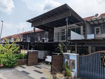 House at Jalan Jasa, Taman Mutiara Rini, Skudai, photo 2