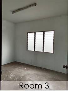 Taman Perindustrian Puchong Utama, Puchong的平层住宅，照片3