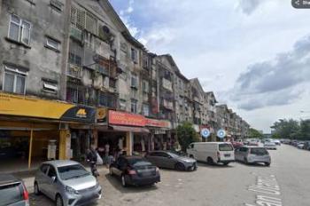 Flat at Taman Perindustrian Puchong Utama, Puchong, photo 1