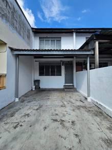 Jln Ros Merah, Taman Johor Jaya, Plentong的房屋，照片9