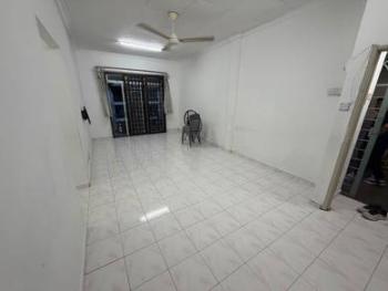 Apartment at Ria 1, Taman Megah Ria, Masai, photo 1