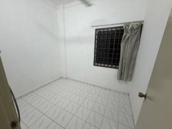 Apartment at Ria 1, Taman Megah Ria, Masai, photo 4