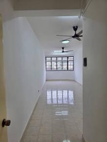 Apartment at Vista Seri Alam, Masai, photo 3