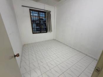Apartment at Ria 1, Taman Megah Ria, Masai, photo 3