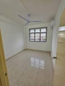 Apartment at Vista Seri Alam, Masai, photo 2
