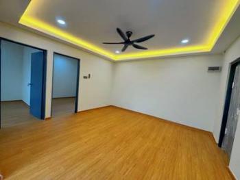 Flat at Block 17, Skudai, photo 5