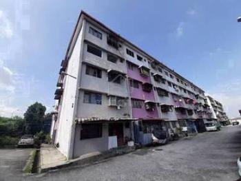Taman Bukit Mewah, Kajang的平层住宅，照片1