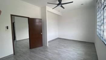 Rumah di TAMAN KHIDMAT, Kota Kinabalu, foto 2