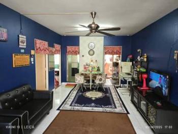 Flat at SEKSYEN 2, Bangi, photo 2