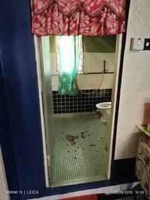 Flat at SEKSYEN 2, Bangi, photo 9