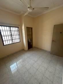 JALAN UTAMA, MUTIARA RINI, Johor Bahru的房屋，照片3