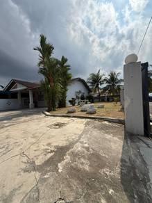 Rumah di Jalan Jambu, Taman Kota Masai, Pasir Gudang, foto 4