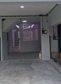 Rumah Bandar di Jalan Adda 8/xx, Johor Bahru, foto 1