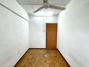 Apartmen di Dahlia Court Pandan Indah, Ampang, foto 9