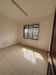 Bedroom – Apartment at Jalan Kenanga 3/21, Melaka City, photo 3