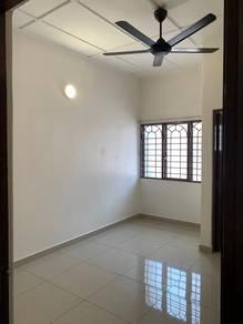 Rumah di Taman Putra Indah, Seri Kembangan, foto 6