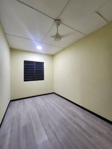 Flat at Jalan Tun Perak 1, Cheras, photo 4